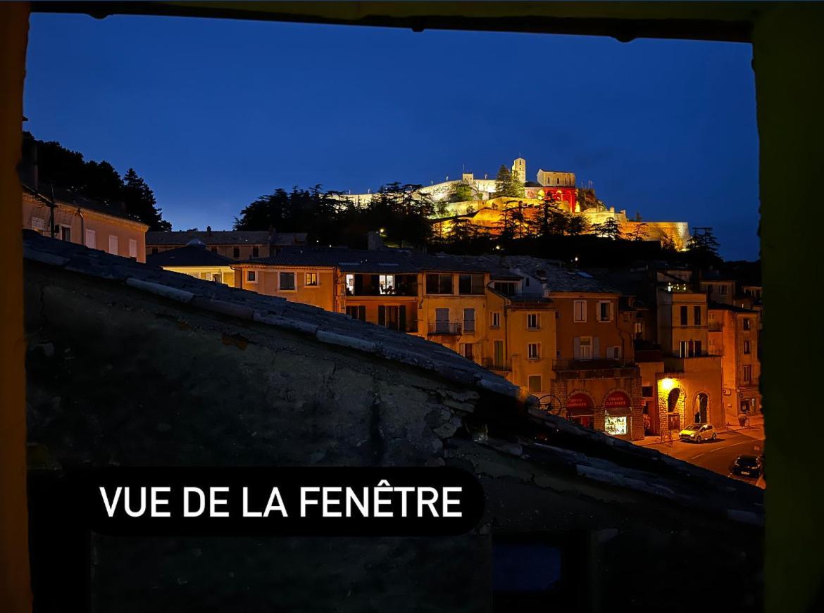 Apartmán Le Jalet En Provence - Penthouse Sisteron Exteriér fotografie